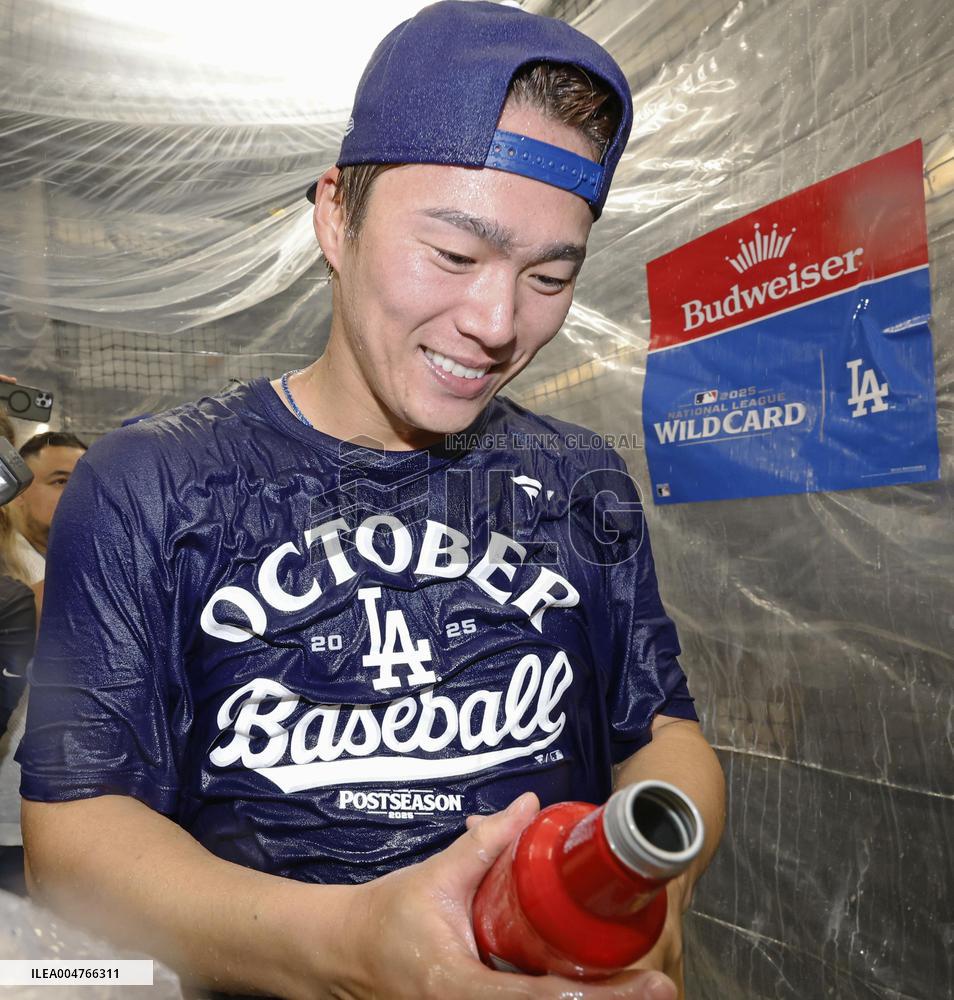 Baseball: Wild Card Series between Reds and Dodgers