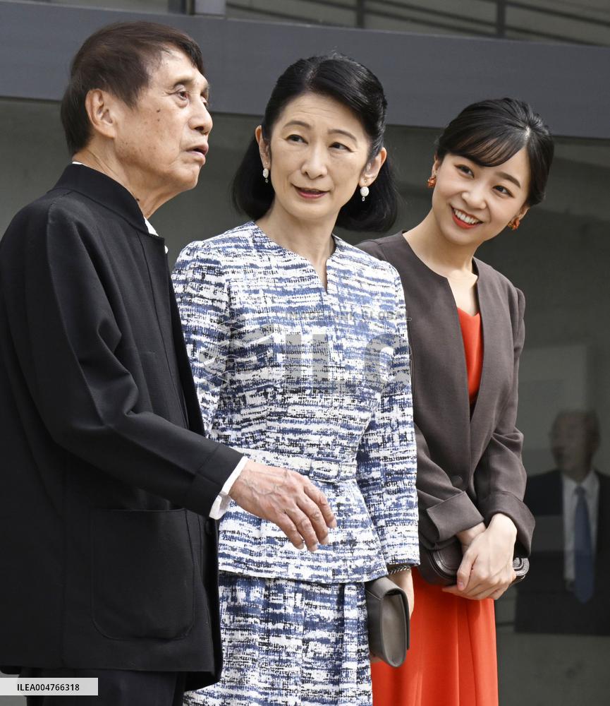 Crown princess visits museum on art island