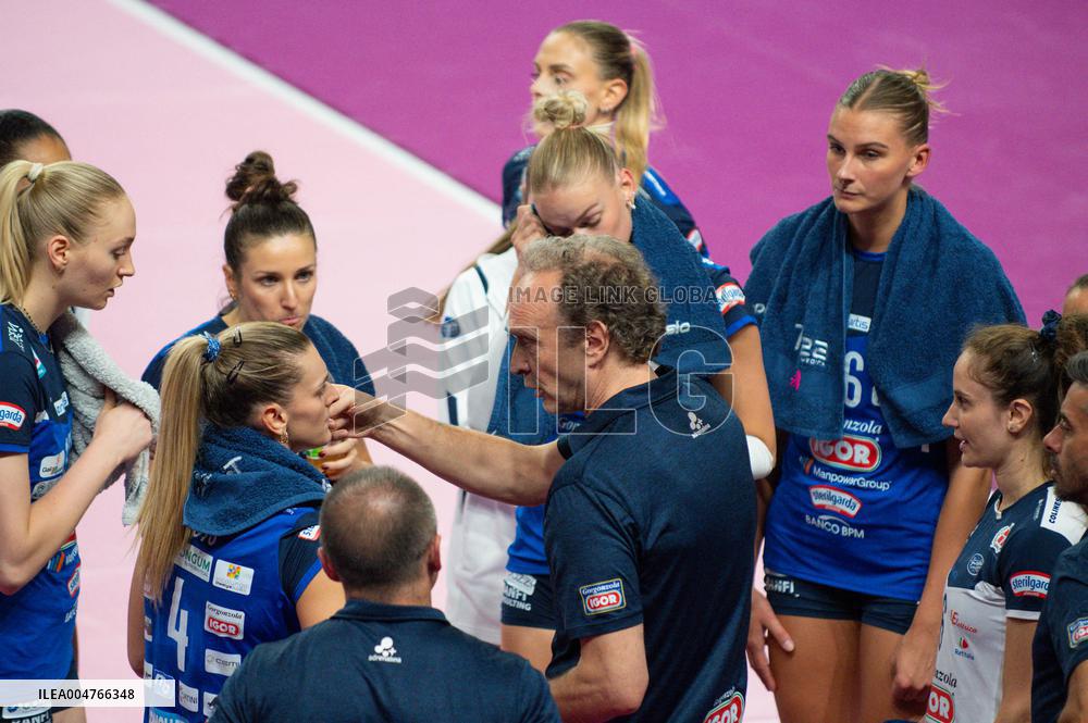 VOLLEY - Amichevole - 8° Memorial Giampaolo Ferrari - Igor Gorgonzola Novara vs Galatasaray Daikin Istanbul