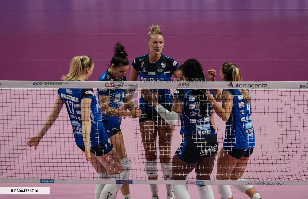 VOLLEY - Amichevole - 8° Memorial Giampaolo Ferrari - Igor Gorgonzola Novara vs Galatasaray Daikin Istanbul