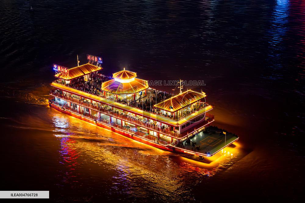 Chongqing Tourism During National Day Holiday