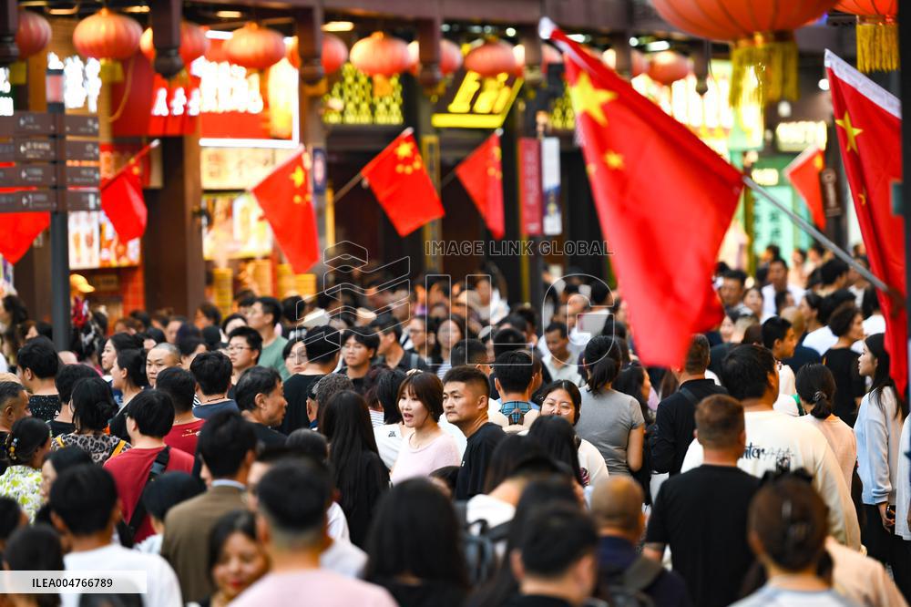 Confucius Temple Tourism in Nanjing