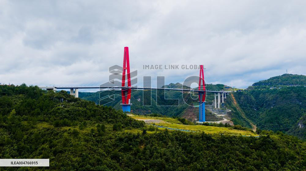 World's First Mountain Canyon Landscape Bridge