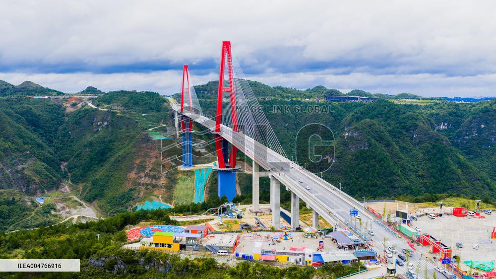 World's First Mountain Canyon Landscape Bridge