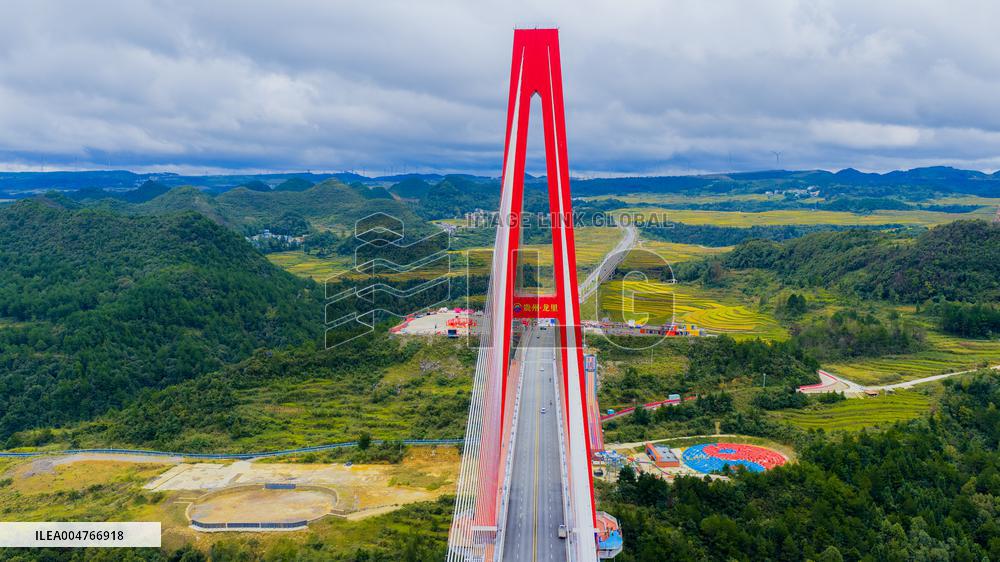 World's First Mountain Canyon Landscape Bridge