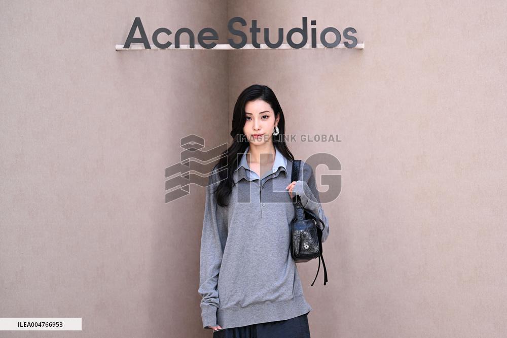 PFW Acne Studios Photocall