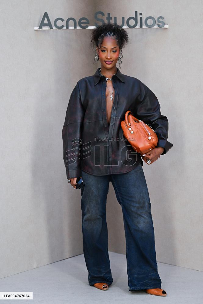 PFW Acne Studios Photocall