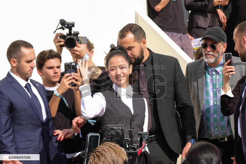 PFW - Christian Dior Show Arrivals