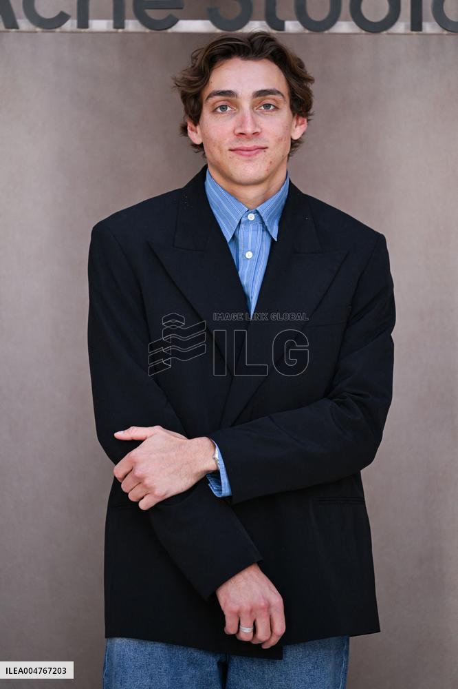 PFW Acne Studios Photocall