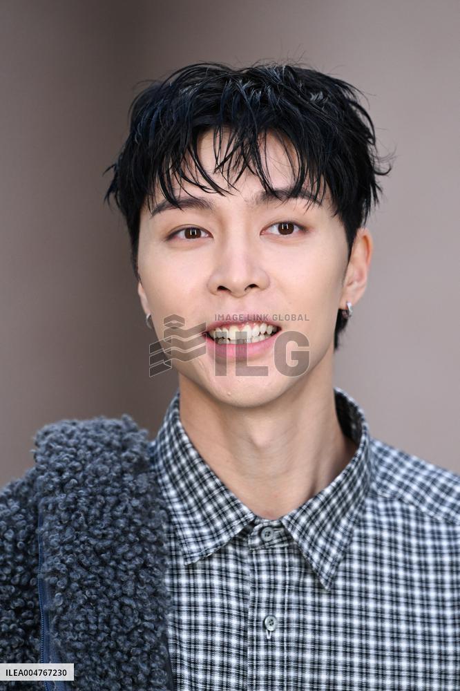 PFW Acne Studios Photocall