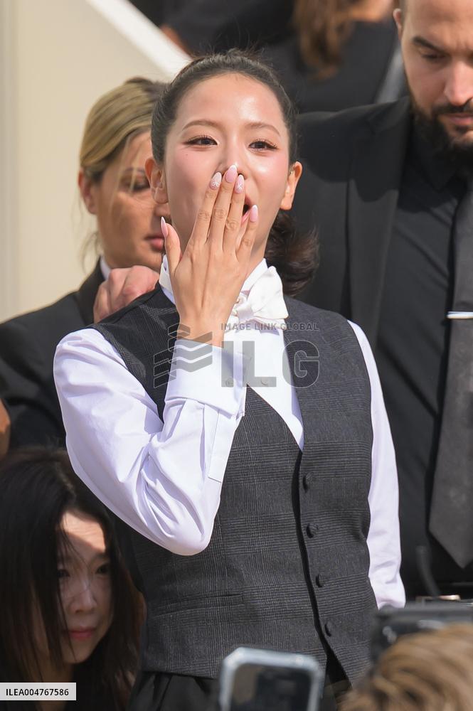 PFW - Christian Dior Outside Arrivals