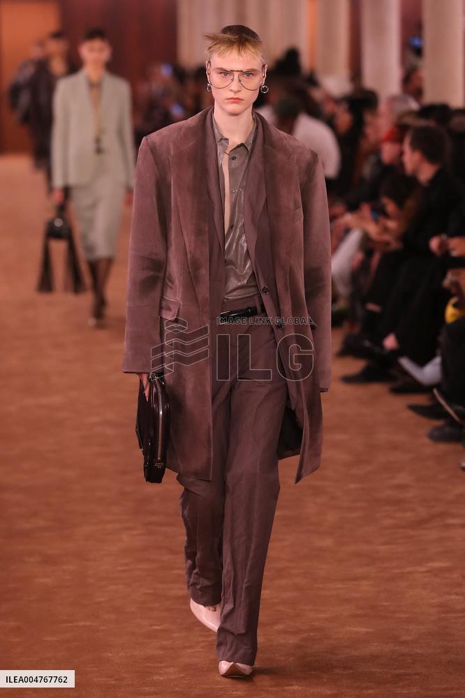 PFW - Acne Studios Runway