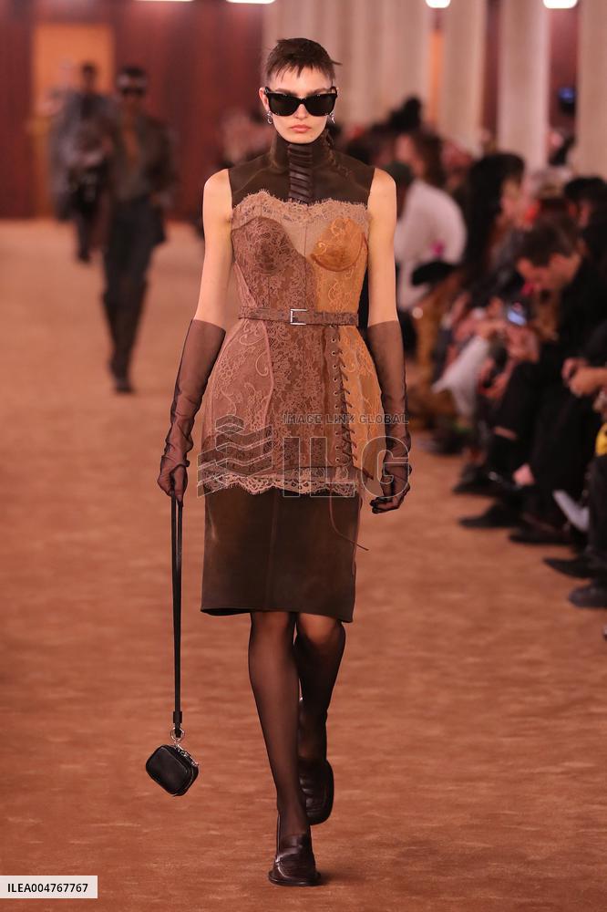 PFW - Acne Studios Runway