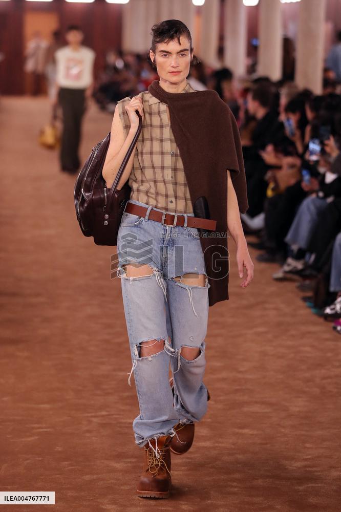 PFW - Acne Studios Runway