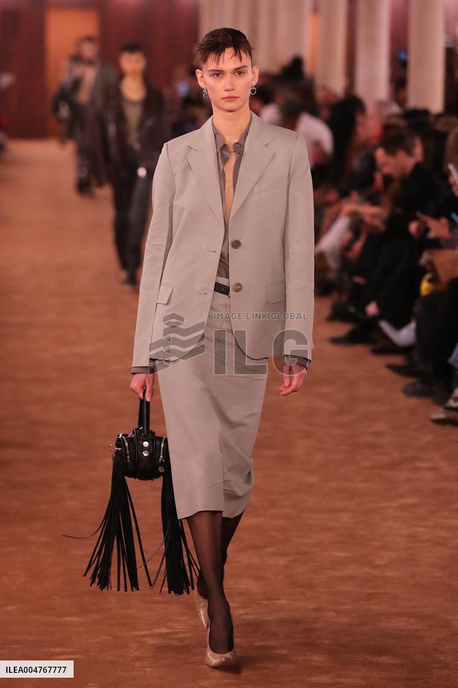PFW - Acne Studios Runway