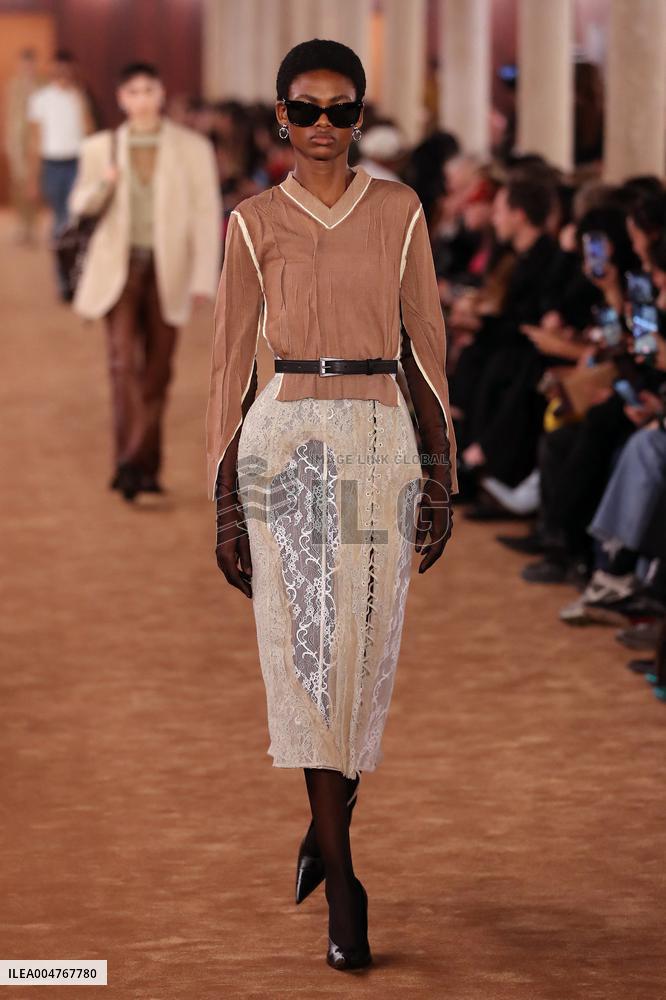 PFW - Acne Studios Runway