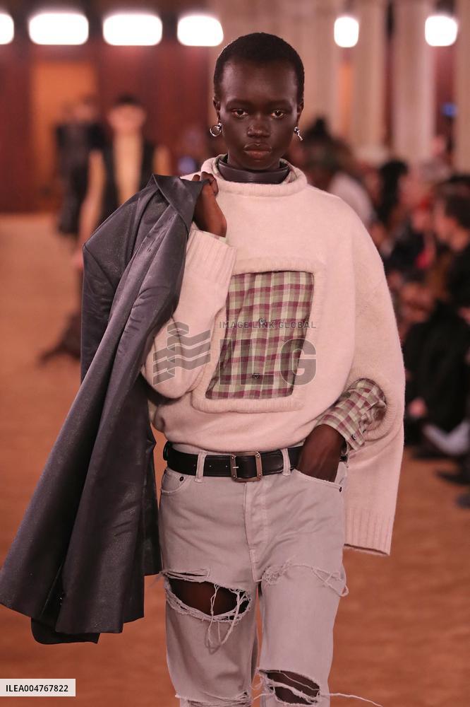 PFW - Acne Studios Runway