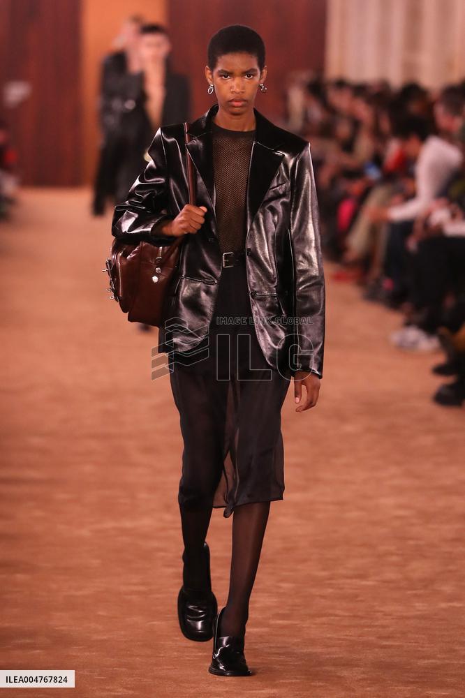 PFW - Acne Studios Runway