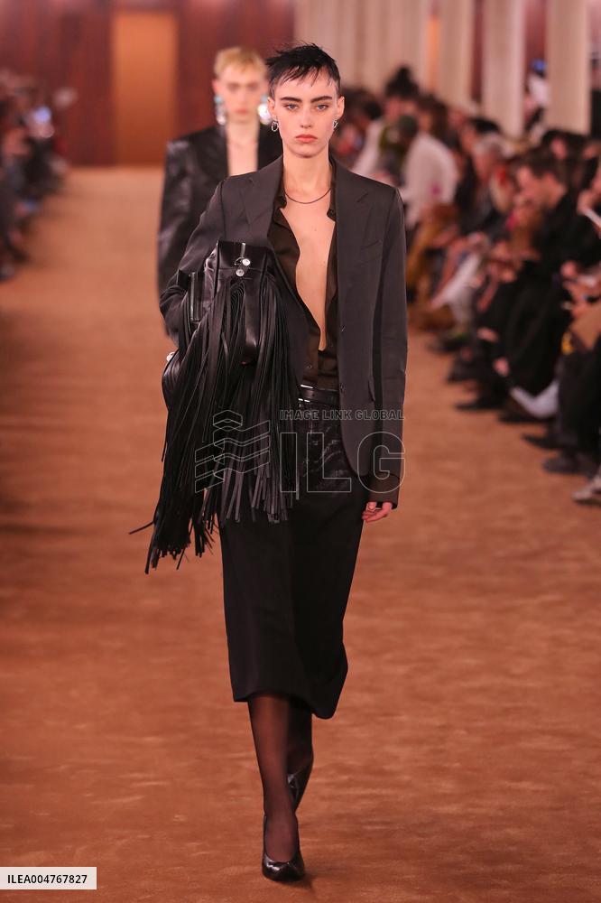 PFW - Acne Studios Runway