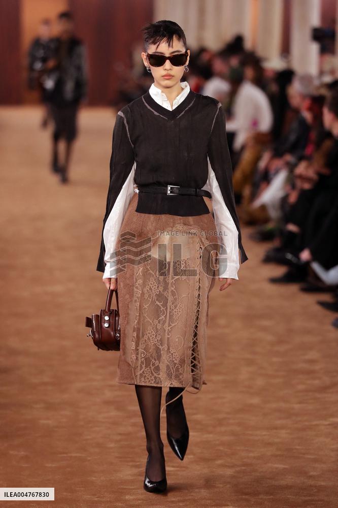 PFW - Acne Studios Runway