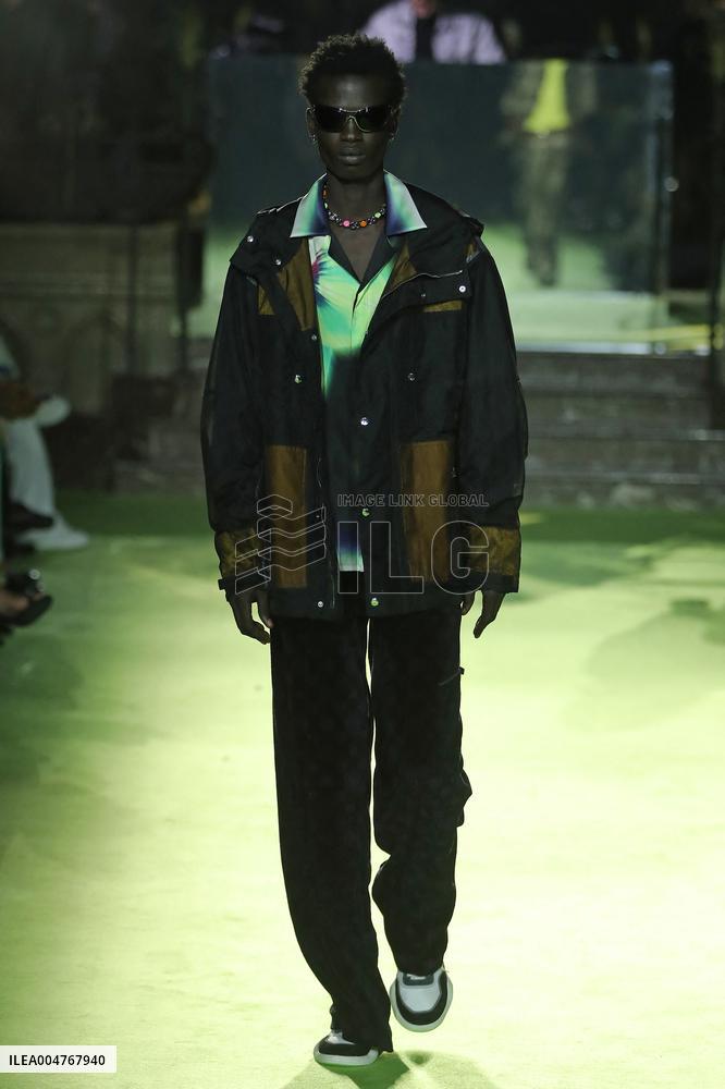 PFW - Casablanca Runway