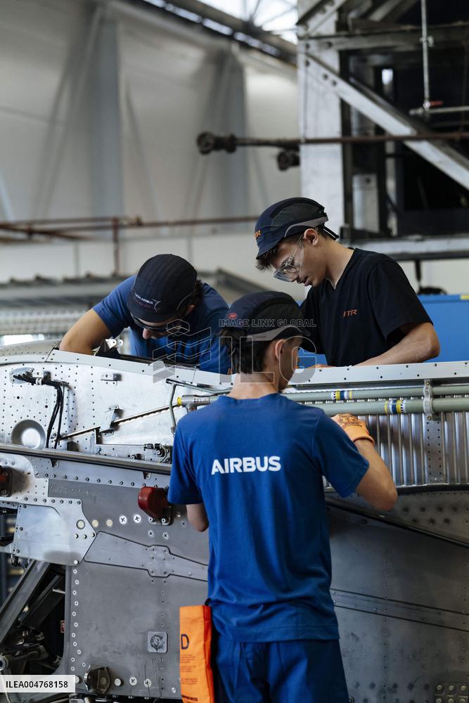 Royal Couple Pays Working Visit To Occitanie - Toulouse