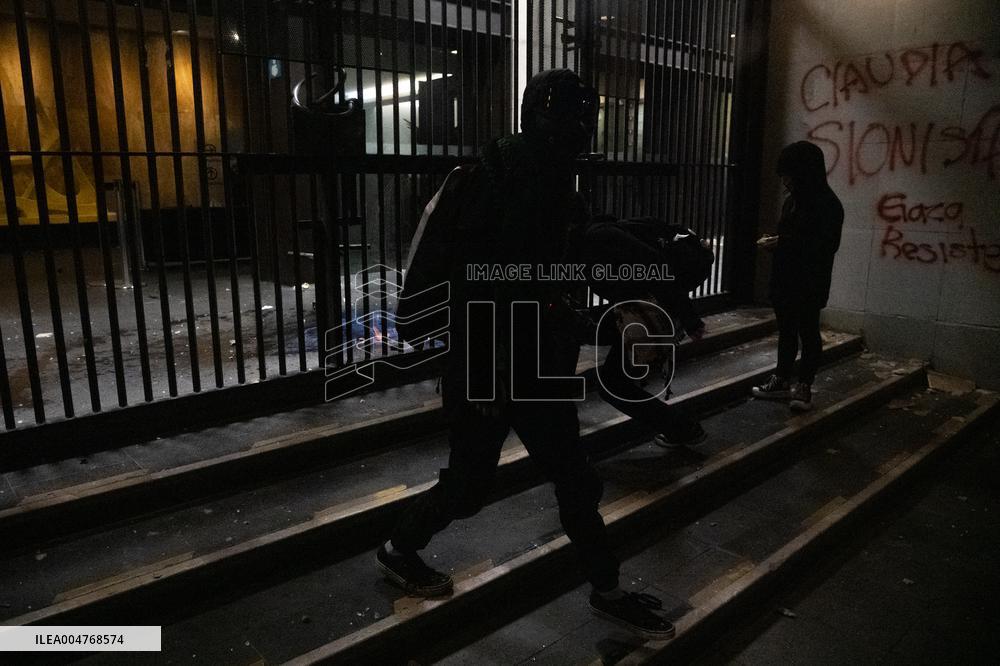 Protest To Demand a Diplomatic Break With Israel - Mexico