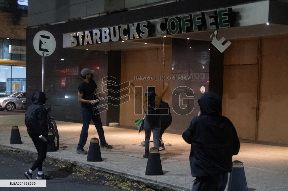 Protest To Demand a Diplomatic Break With Israel - Mexico