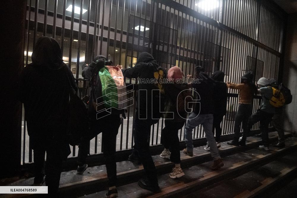 Protest To Demand a Diplomatic Break With Israel - Mexico