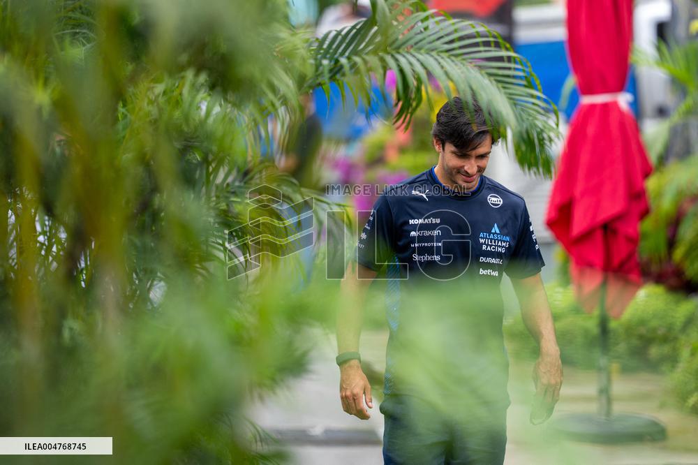 Formula 1 Singapore Airlines Singapore Grand Prix - Arrivals