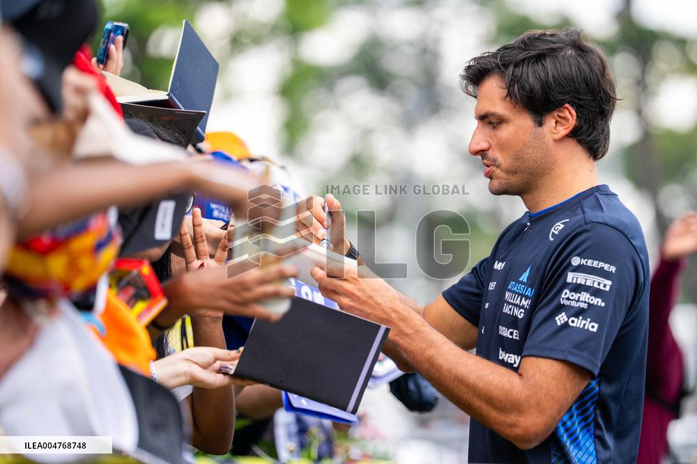 Formula 1 Singapore Airlines Singapore Grand Prix - Arrivals