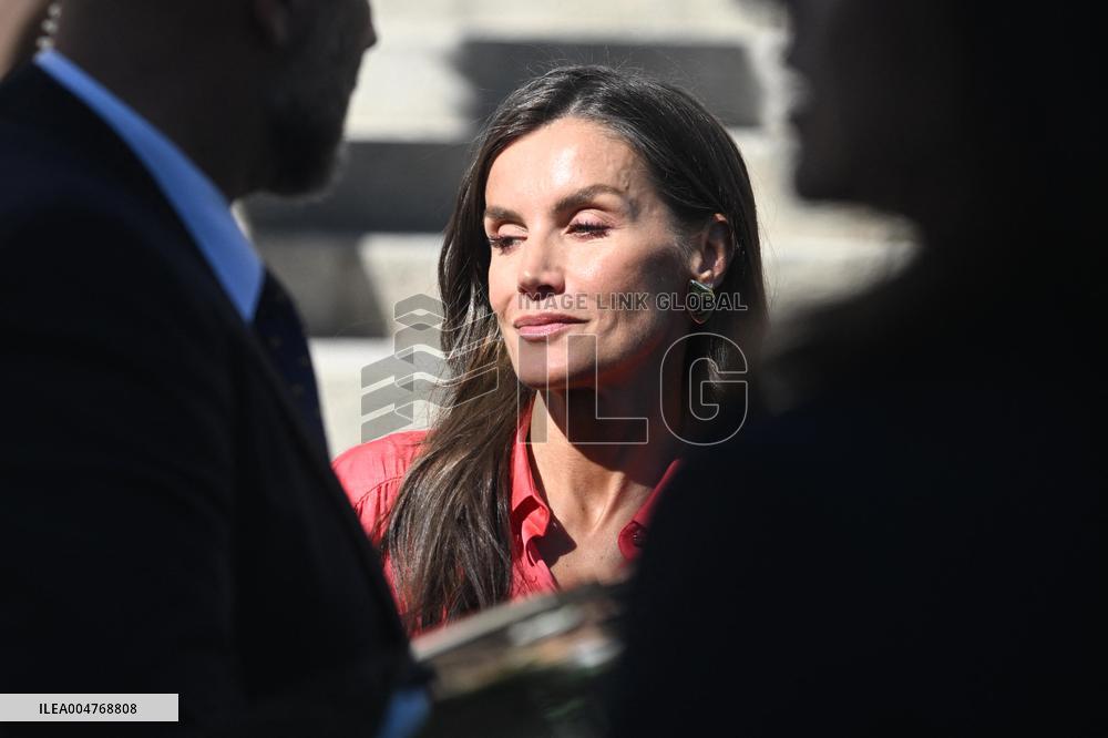 Queen Letizia Presides UNICEF Awards In Madrid - Spain