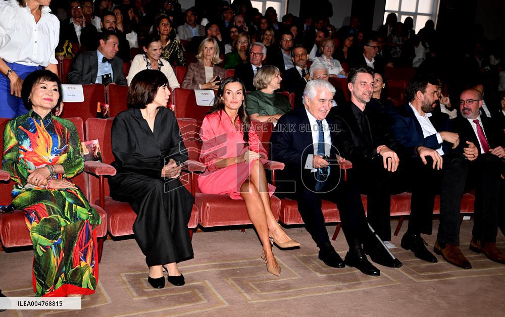 Queen Letizia Presides UNICEF Awards In Madrid - Spain