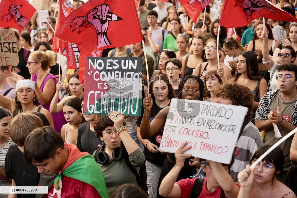 Student Union Demonstration in Support of Palestine - Spain