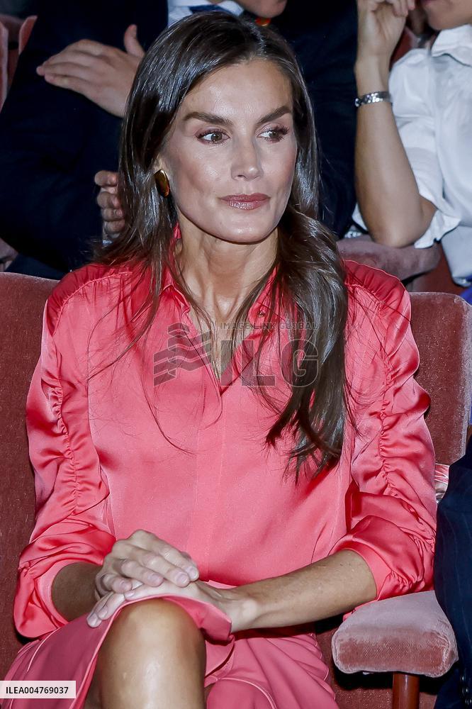 Queen letizia At UNICEF Awards 2025 - Madrid