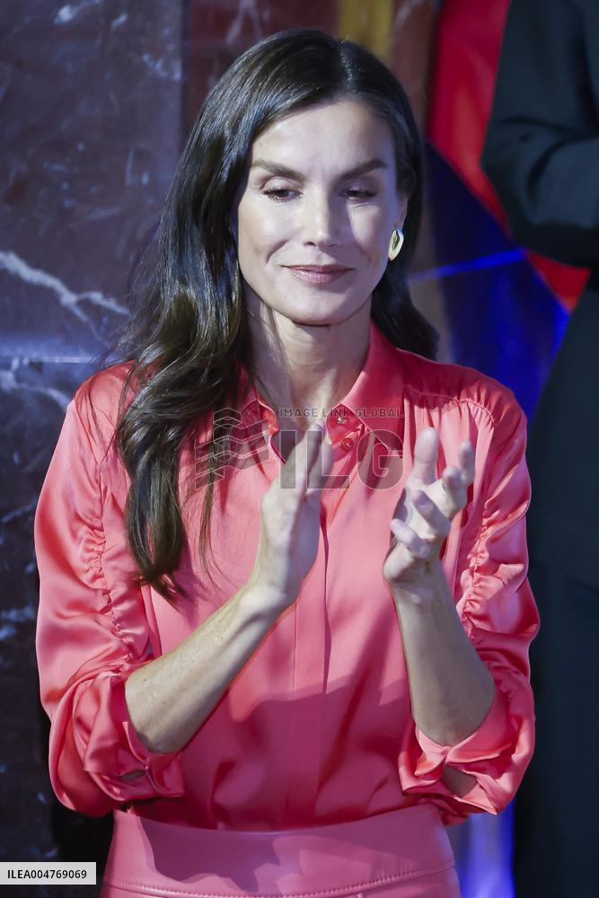 Queen letizia At UNICEF Awards 2025 - Madrid