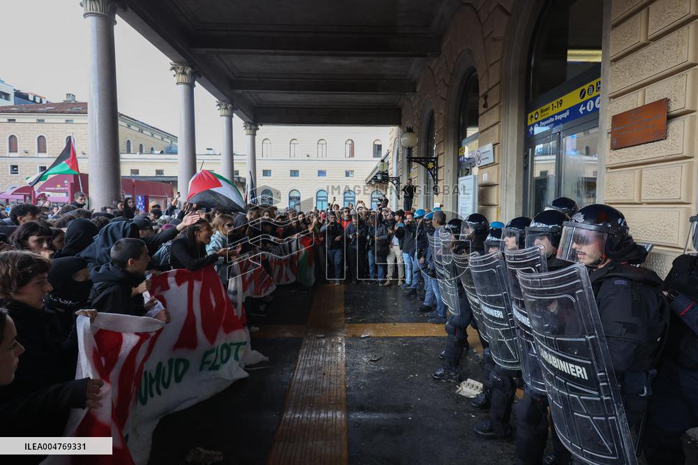 Student Demonstration in Support of Palestine - Italy