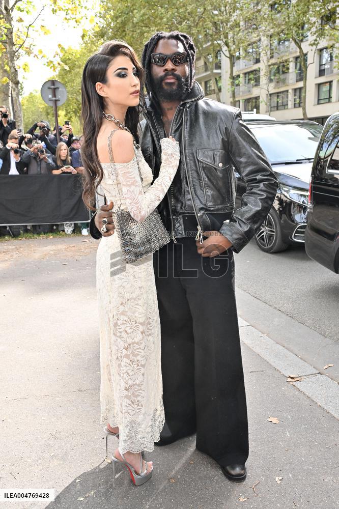 PFW Rabanne Outside Arrivals