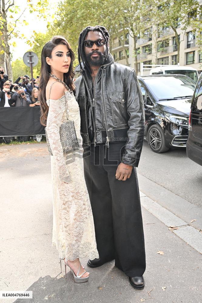 PFW Rabanne Outside Arrivals