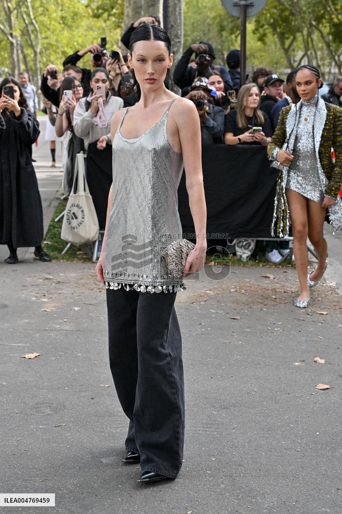 PFW Rabanne Outside Arrivals