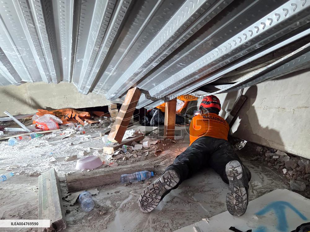 Dozens Feared Dead in School Collapse - Indonesia