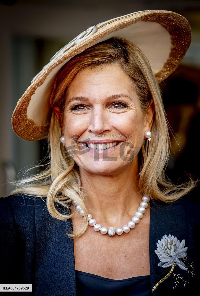 Queen Maxima Visits Hotel Management School Maastricht - Netherlands