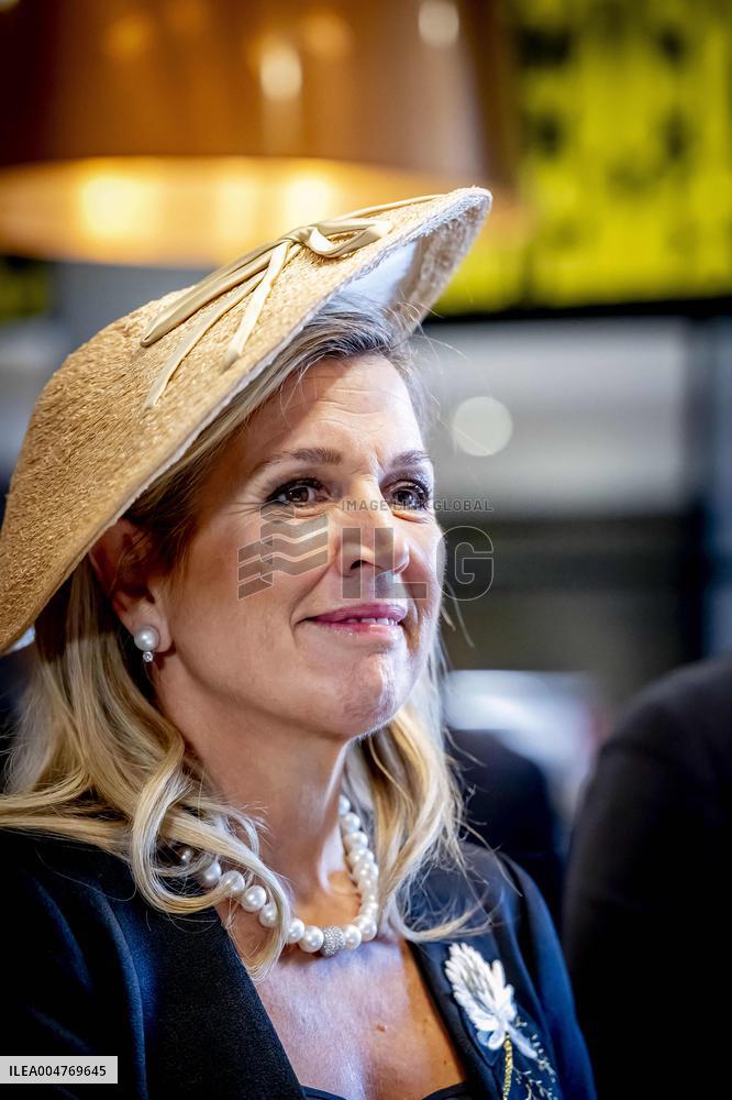 Queen Maxima Visits Hotel Management School Maastricht - Netherlands