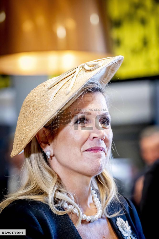 Queen Maxima Visits Hotel Management School Maastricht - Netherlands