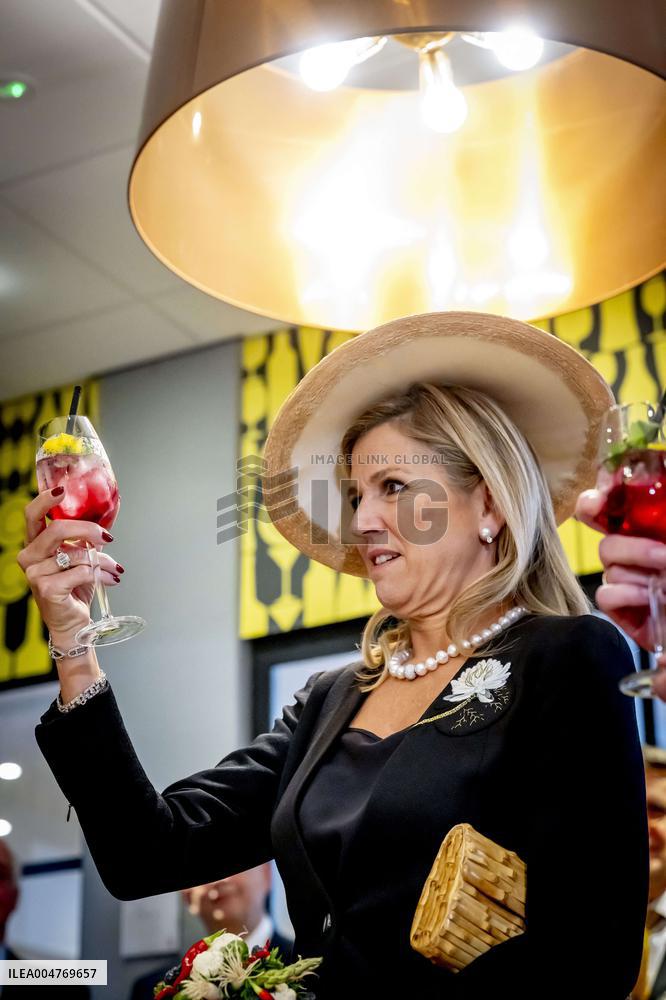 Queen Maxima Visits Hotel Management School Maastricht - Netherlands