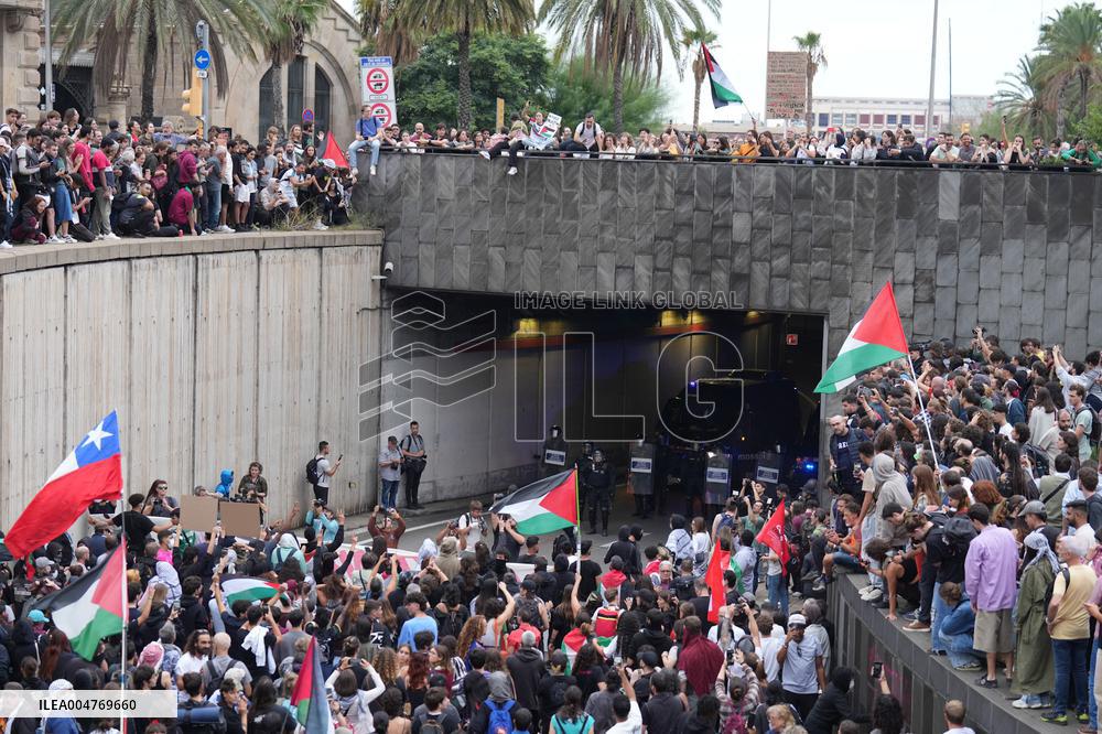Student Union Demonstration in Support of Palestine - Spain