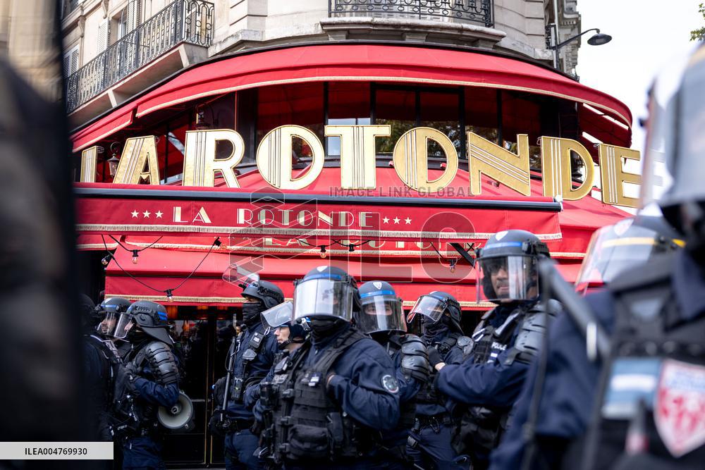 Nationwide Strikes - Paris AJ