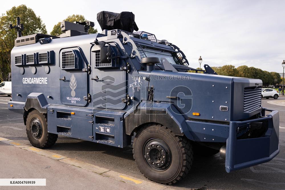 Nationwide Strikes - Paris AJ