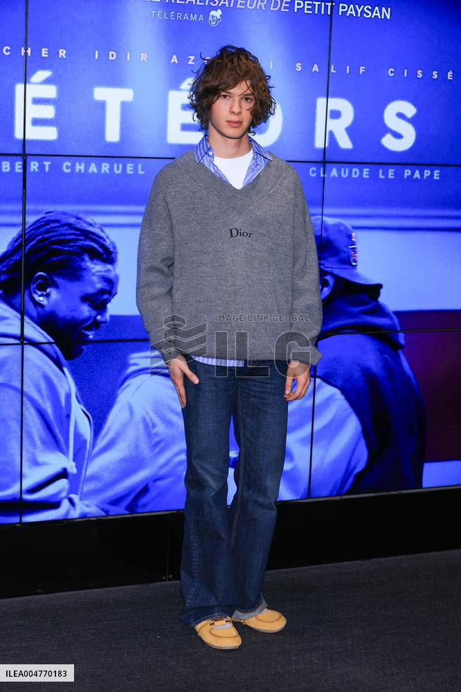 Meteors Premiere - Paris