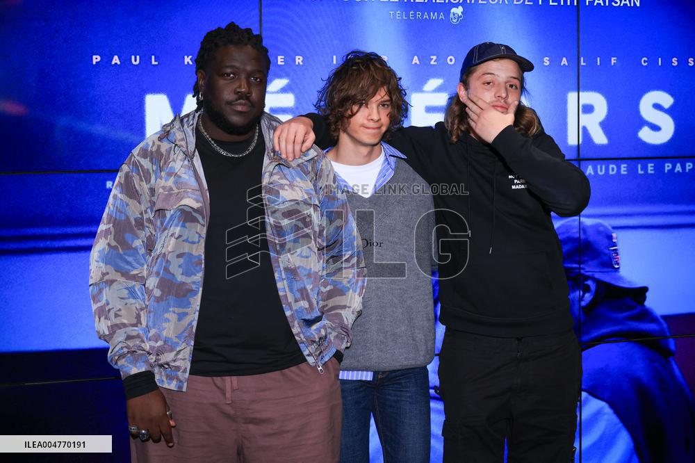 Meteors Premiere - Paris